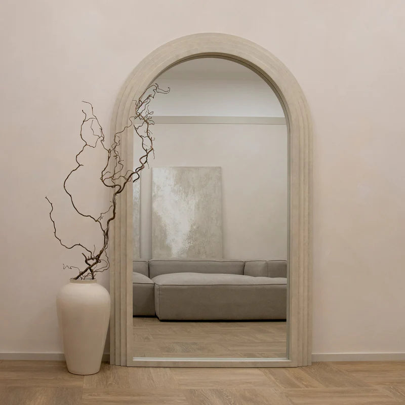 Arche-Spiegel Luciana Standspiegel aus Beton 180x110 cm
