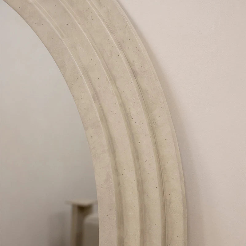 Arche-Spiegel Luciana Standspiegel aus Beton 180x110 cm