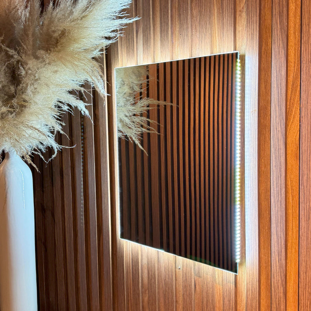 Slim-Rechteckspiegel mit LED